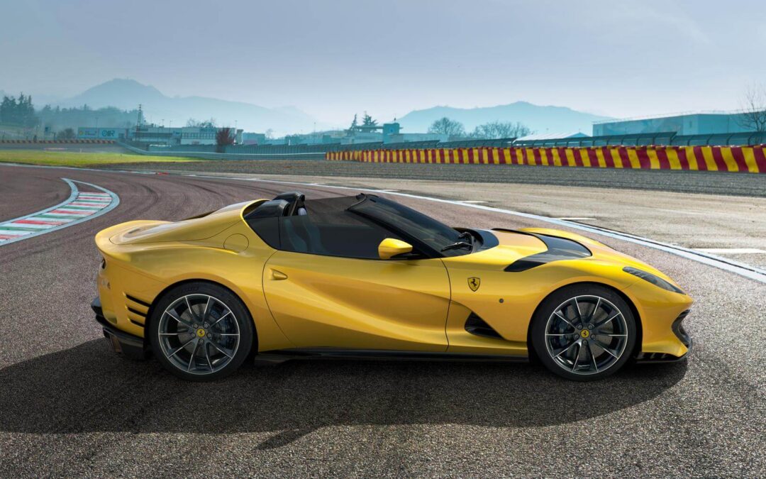 610kW Ferrari 812 Competizione loses its top