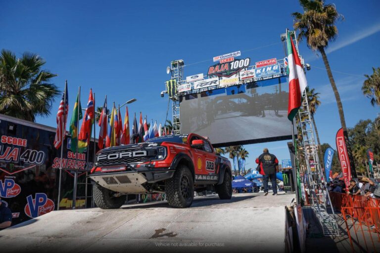 New Ranger Raptor Conquers Baja 1000