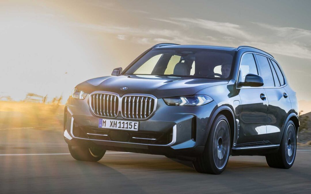 BMW X5 and X6 gets facelift