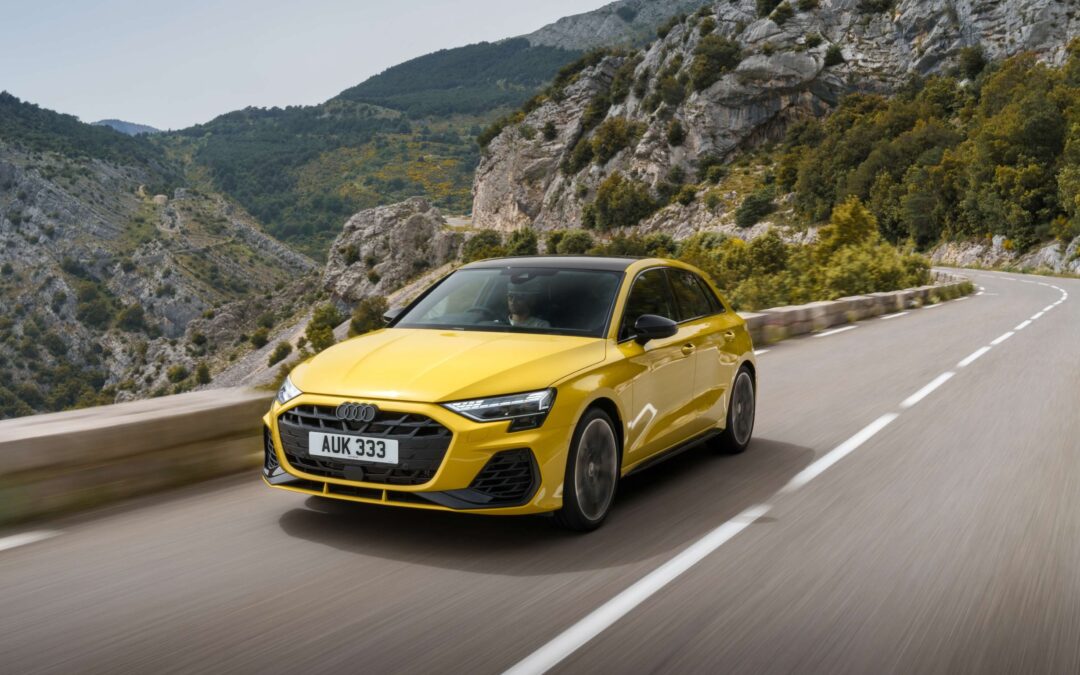 iMoto Review: Audi S3 “245kW”