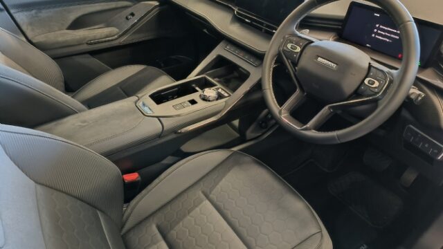 87KEH6MR981973-6
