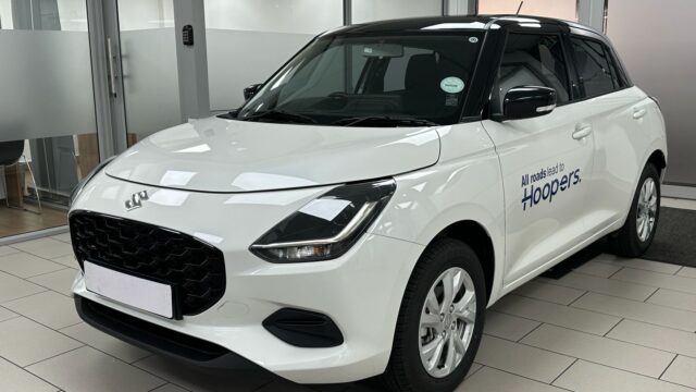 2026-ARTICWHITEBLACK-Suzuki-Swift-12-GL–MT-9026698-6-1600×1200