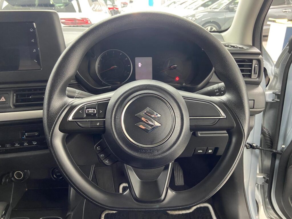 2026-PRIMESPLENDIDSILVER-Suzuki-Swift-12-GL–CVT-9025731-2-1280×960