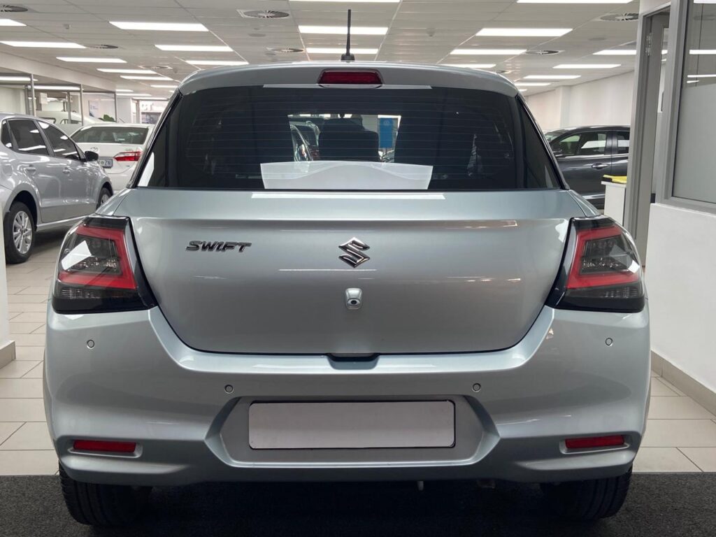 2026-PRIMESPLENDIDSILVER-Suzuki-Swift-12-GL–CVT-9025731-8-1280×960