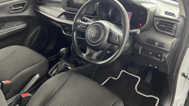 2026-PRIMESPLENDIDSILVER-Suzuki-Swift-12-GL–CVT-9025731-9-1280×960